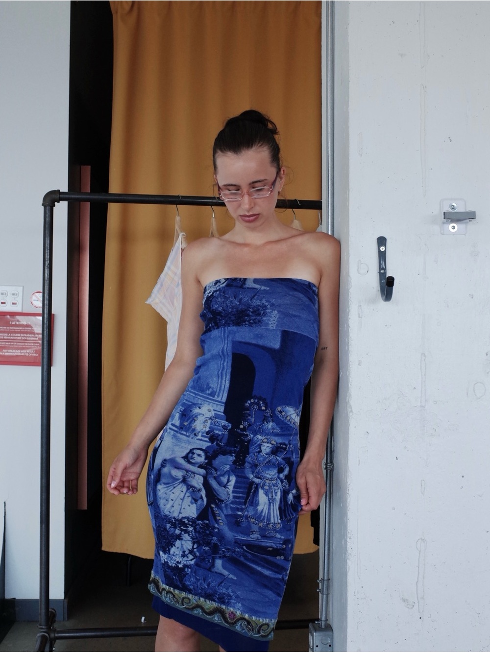 SS1998 Jean Paul Gaultier Frida Khalo Strapless Printed Mesh Dress in Blue - Picture 4 of 9